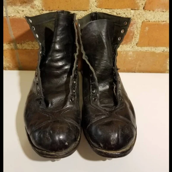 LEATHER CLEATS BLACK MENS VTG ATHLETIC SHOES FOOTBALL BASEBALL BOOTS SPORTS MENS